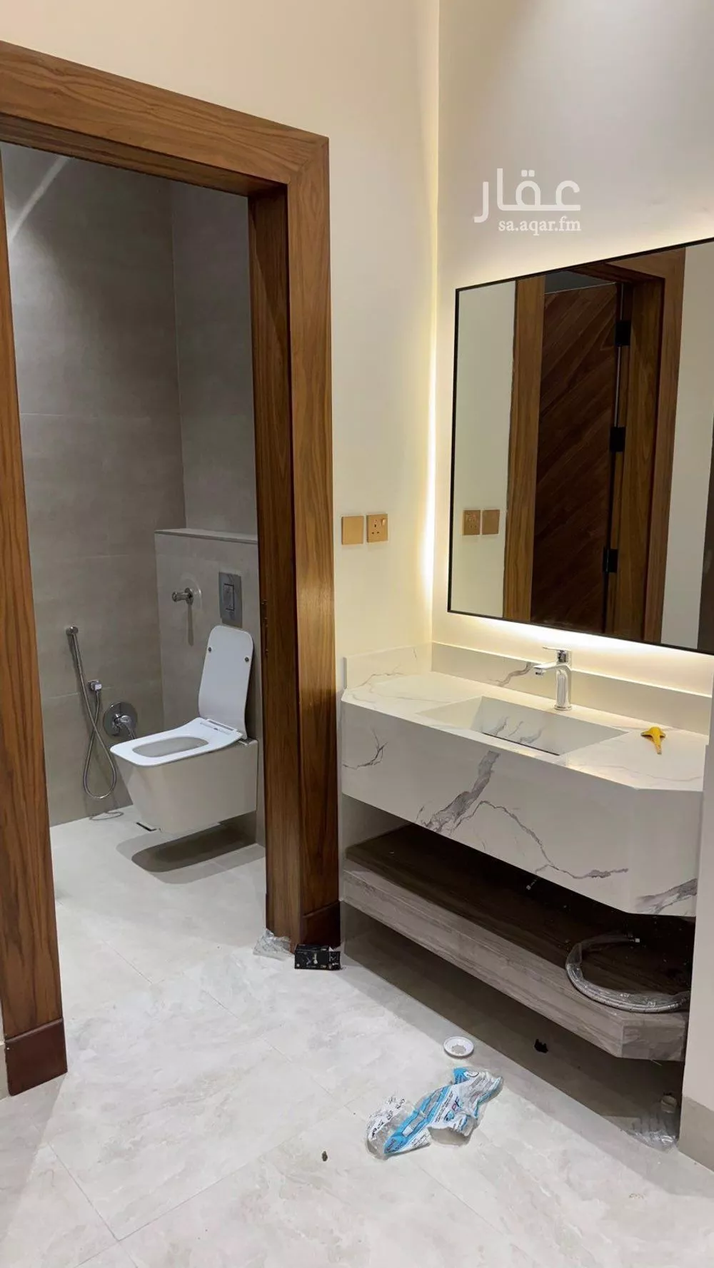 شقة 6 غرف في المهدية 5