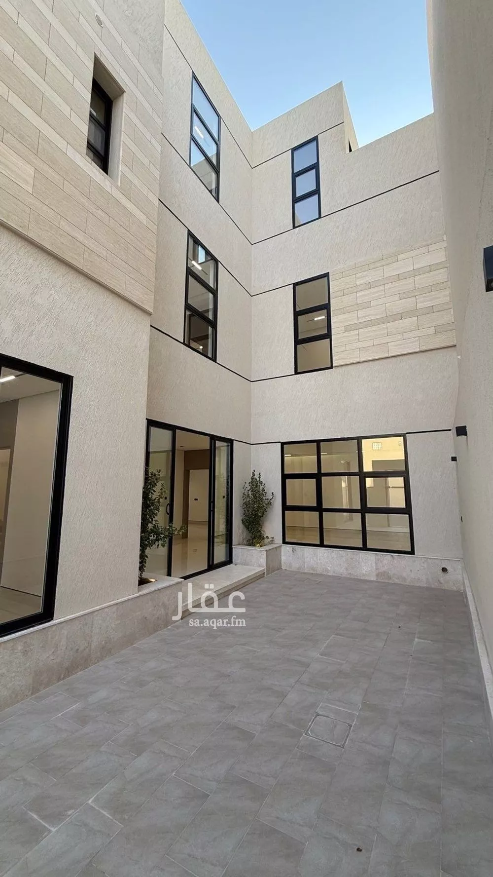 فيلا 6 غرف في المهدية 3