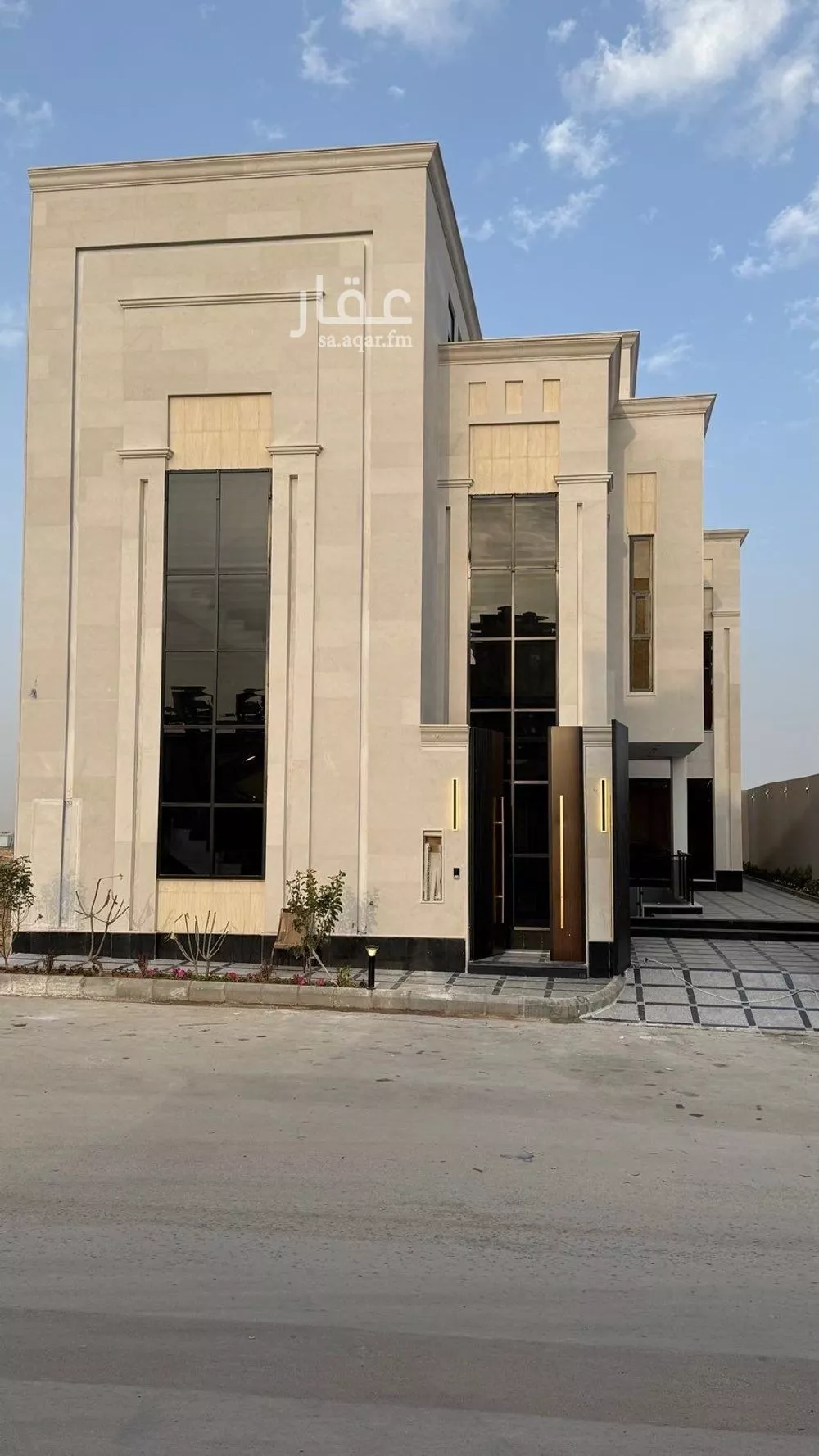 6 bedroom villa in Al Mahdiyyah 1