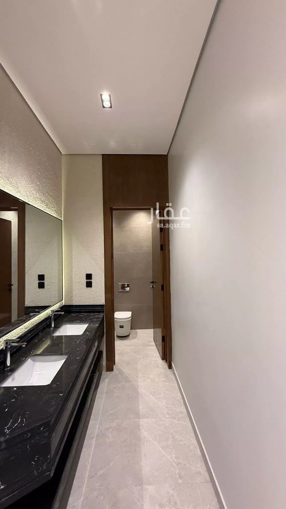 فيلا 6 غرف في المهدية 5