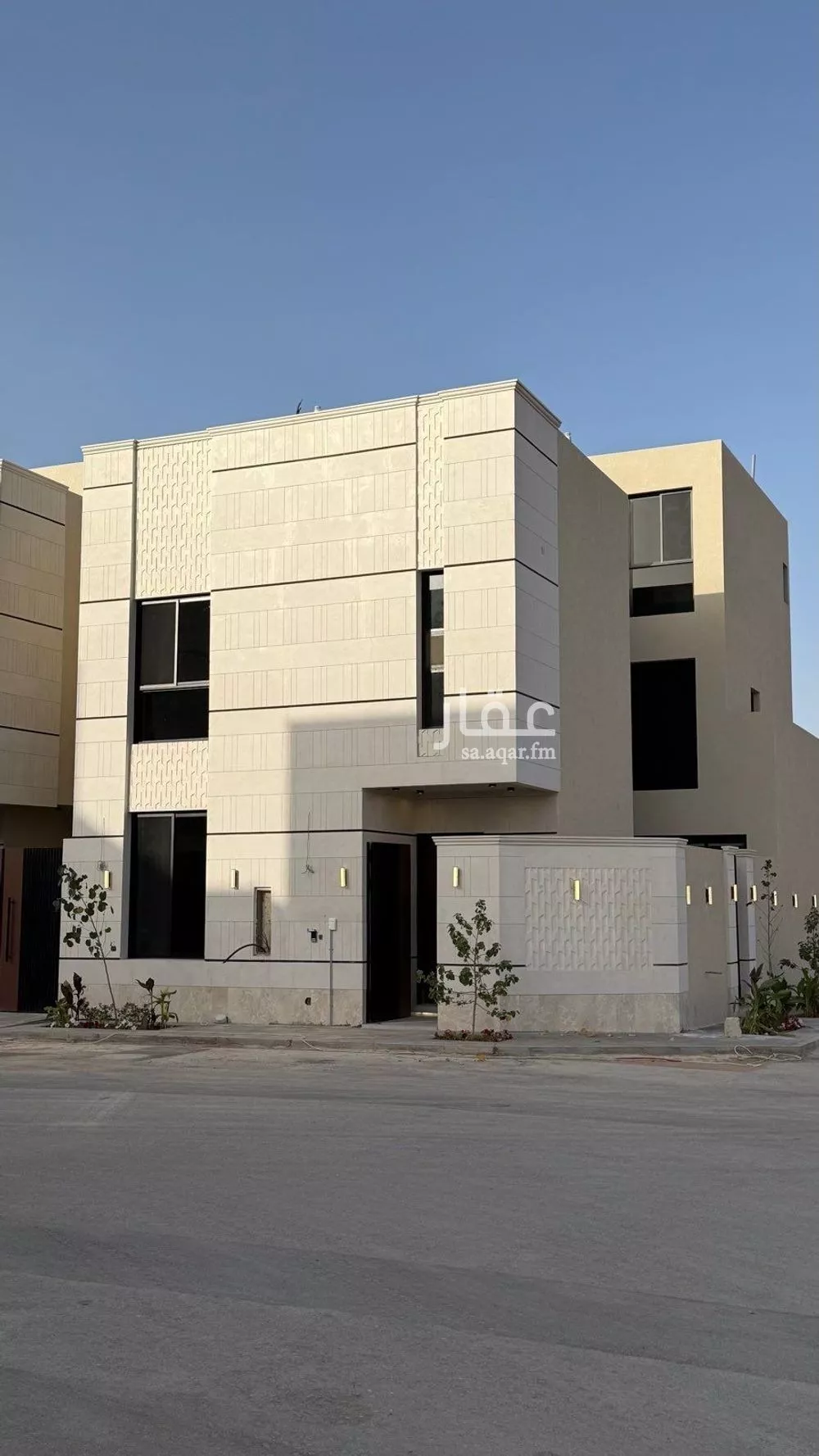 6 bedroom villa in Al Mahdiyyah 2