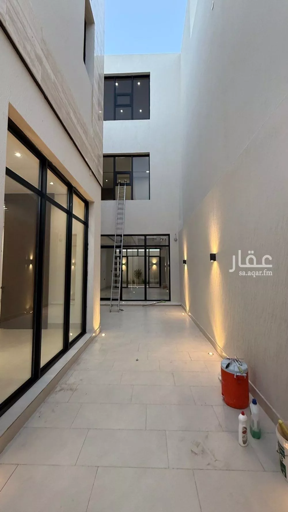 6 bedroom villa in Al Mahdiyyah 3
