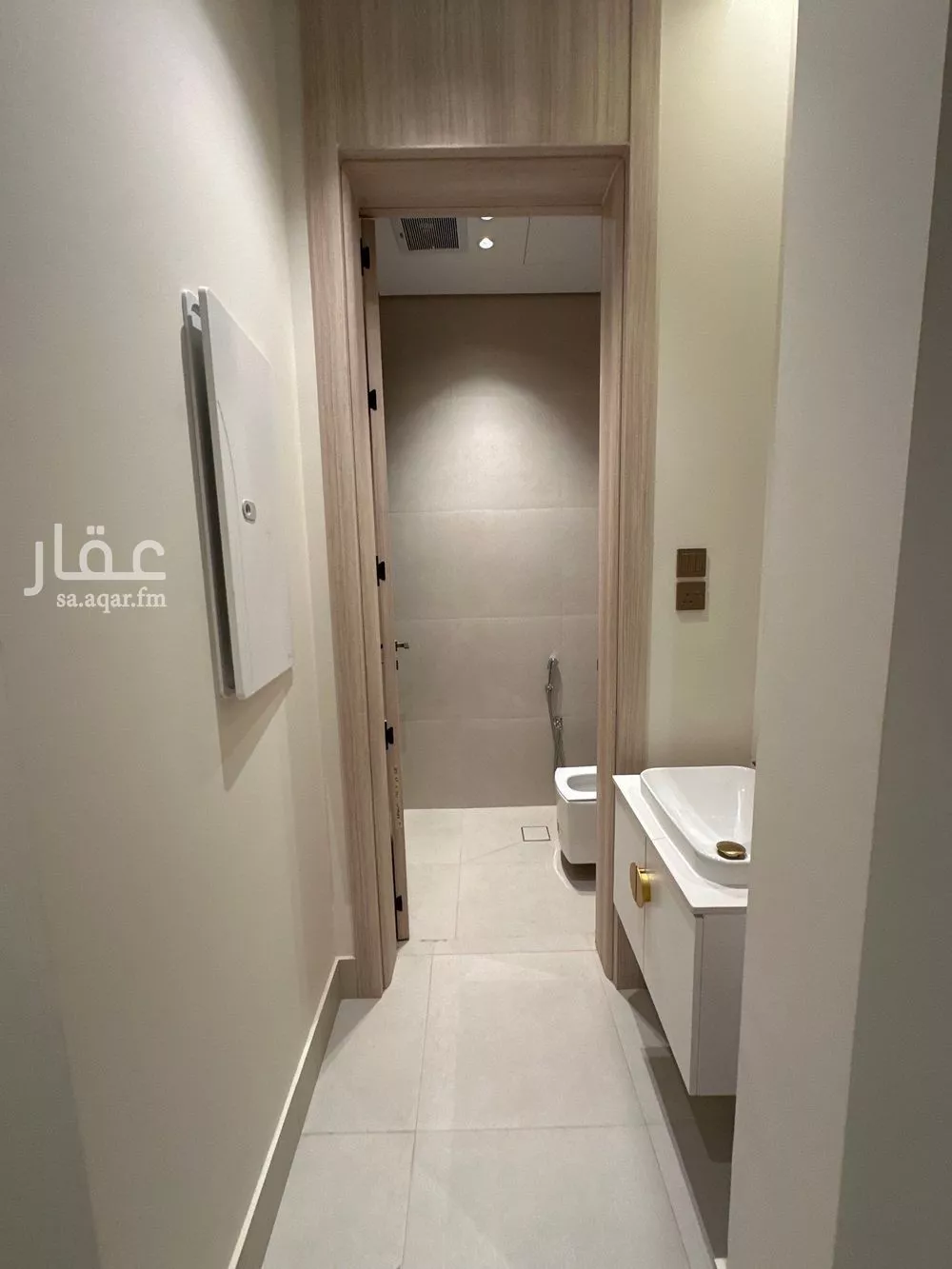 شقة 3 غرف في العارض 4