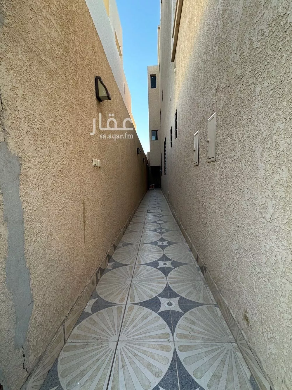 دور 3 غرف في العارض 2