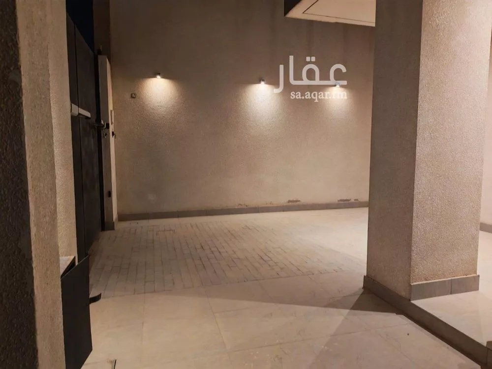 فيلا 5 غرف في الرمال 2