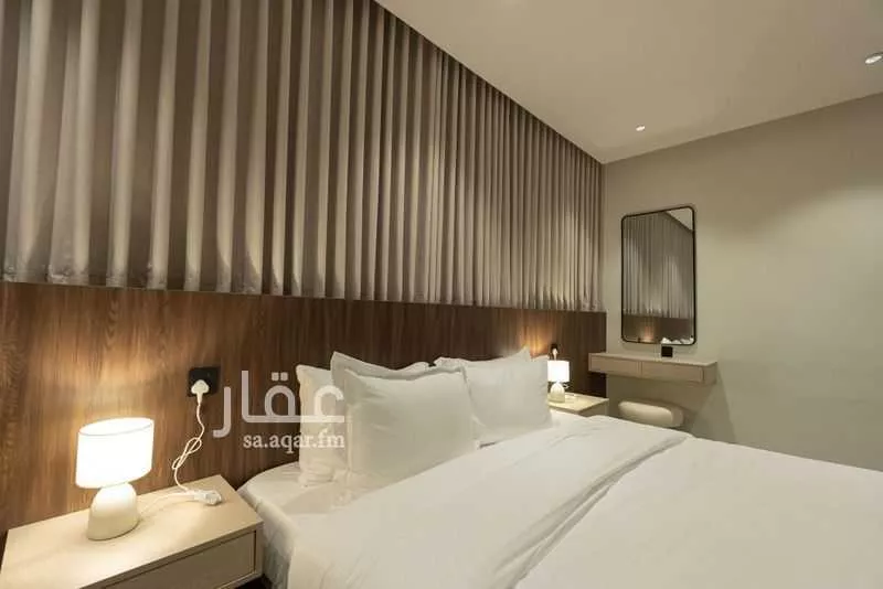 شقة 1 غرف في الملقا 4