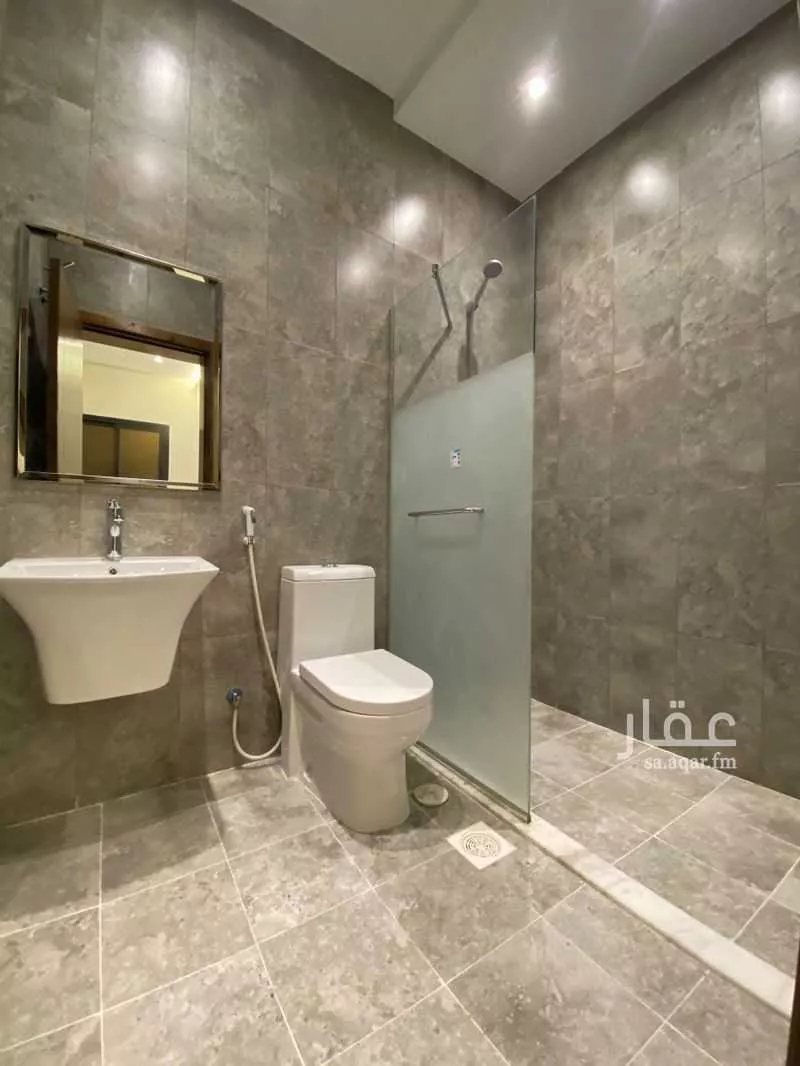 7 bedroom apartment in Al Wurud, Jeddah 4