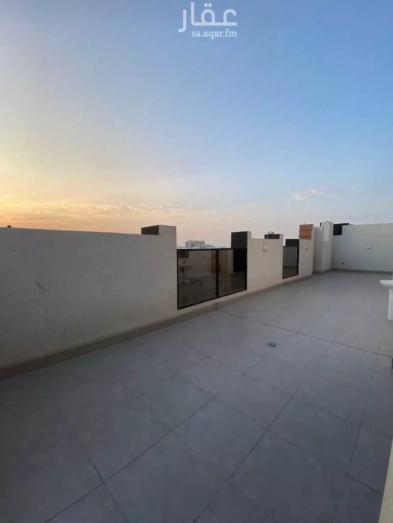 6 bedroom apartment in Al Safa 1
