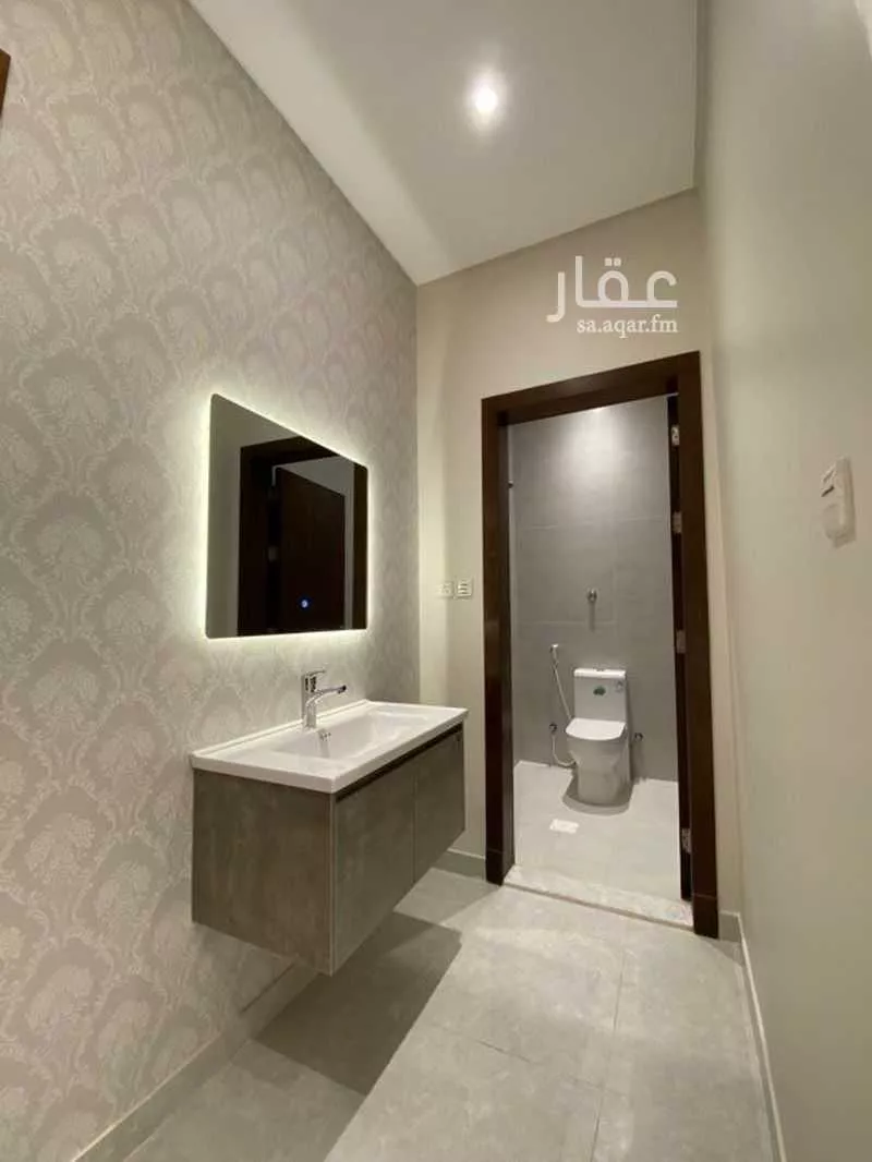 شقة 5 غرف في العزيزية 4