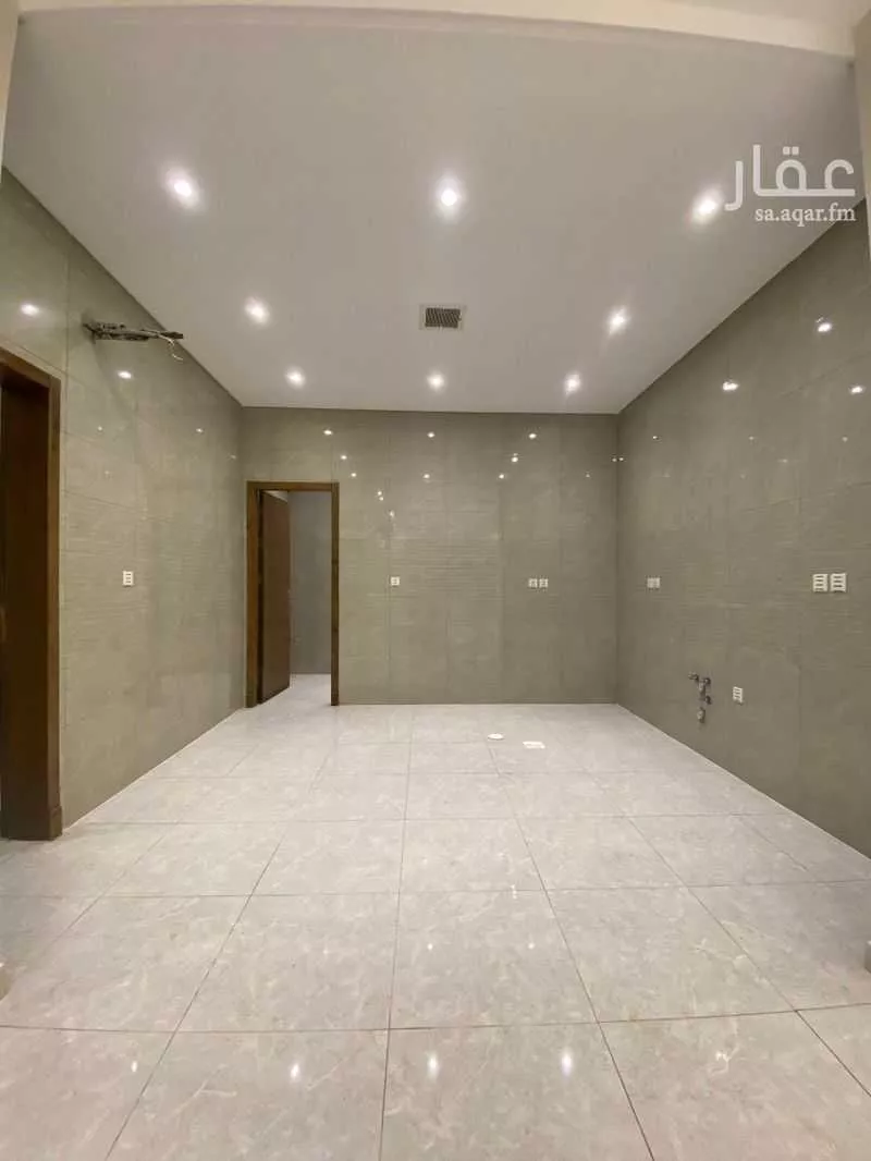 6 bedroom apartment in Al Wurud, Jeddah 4