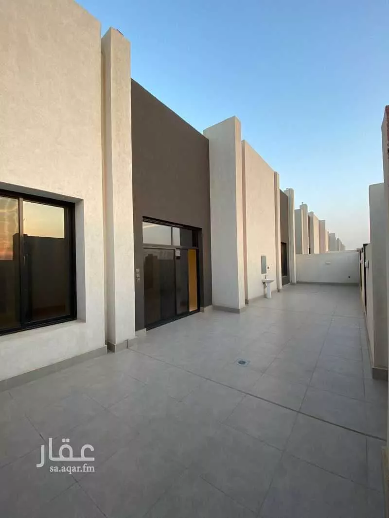 6 bedroom apartment in Al Safa 3