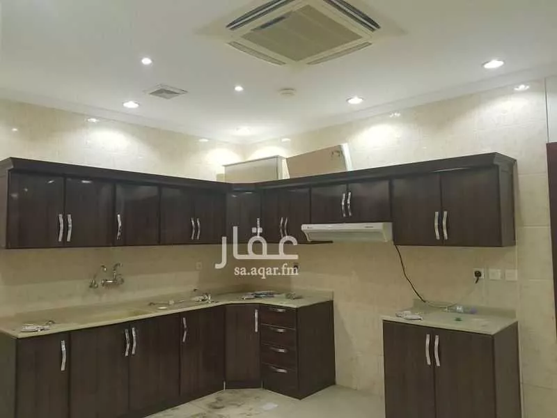 5 bedroom floor in Ash Shulah 2