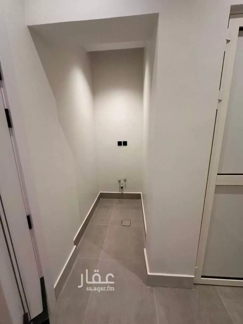 دور 4 غرف في العارض 5