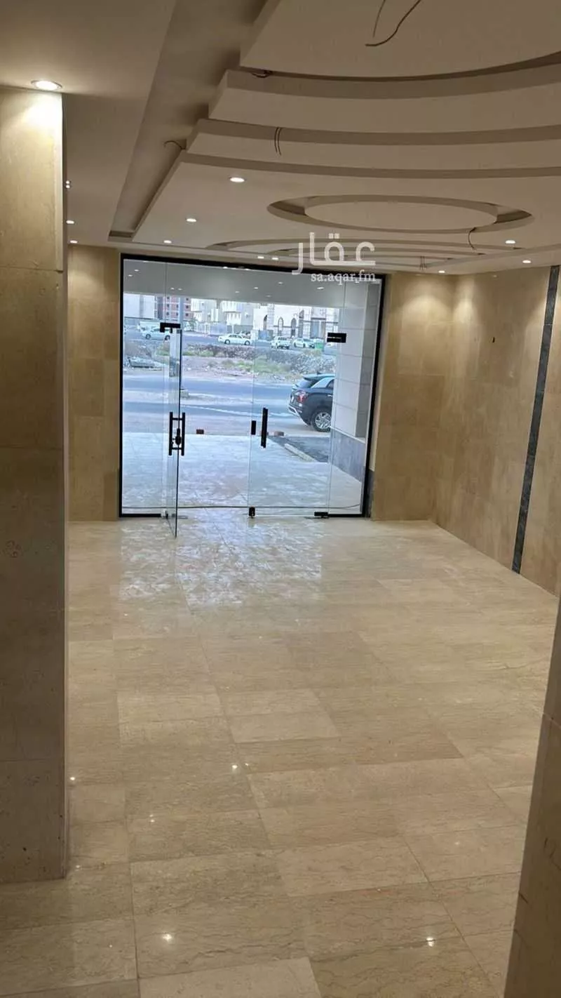 شقة 4 غرف في الملك فهد 1