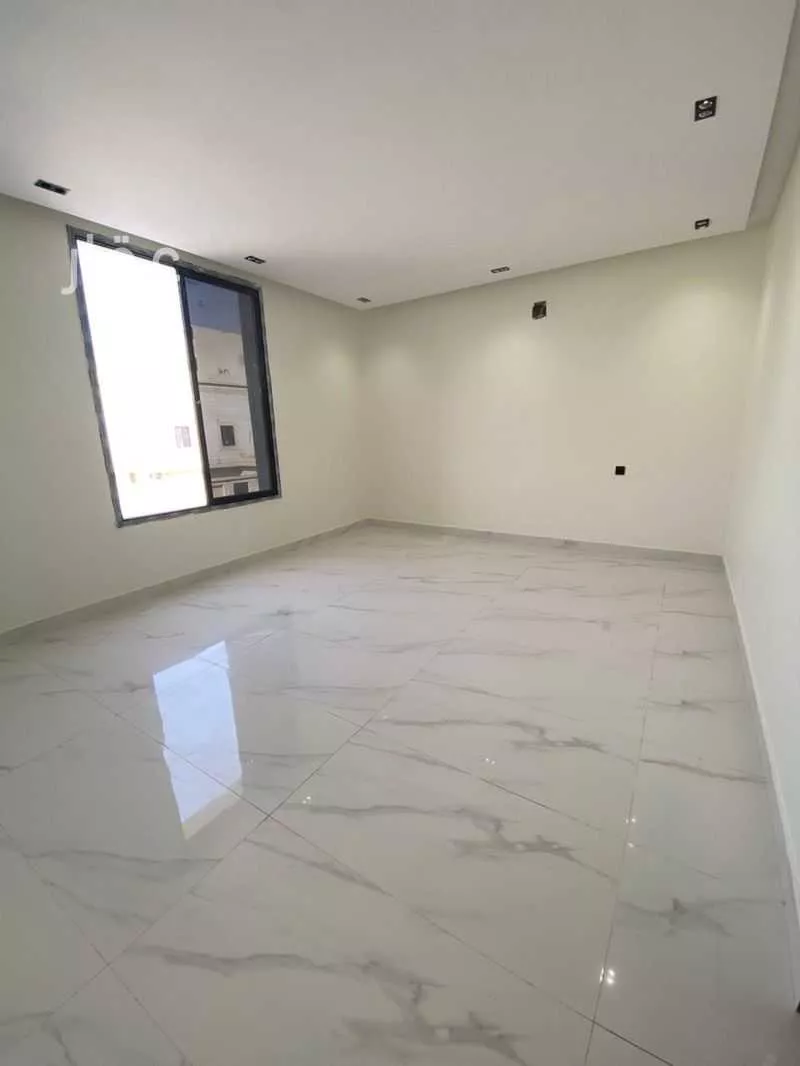 4 bedroom apartment in Al Bariah, Riyadh 7