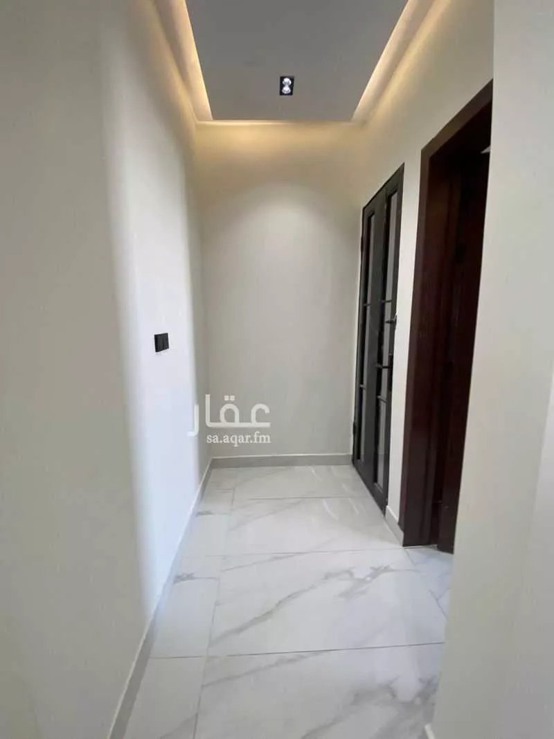 4 bedroom apartment in Al Bariah, Riyadh 6