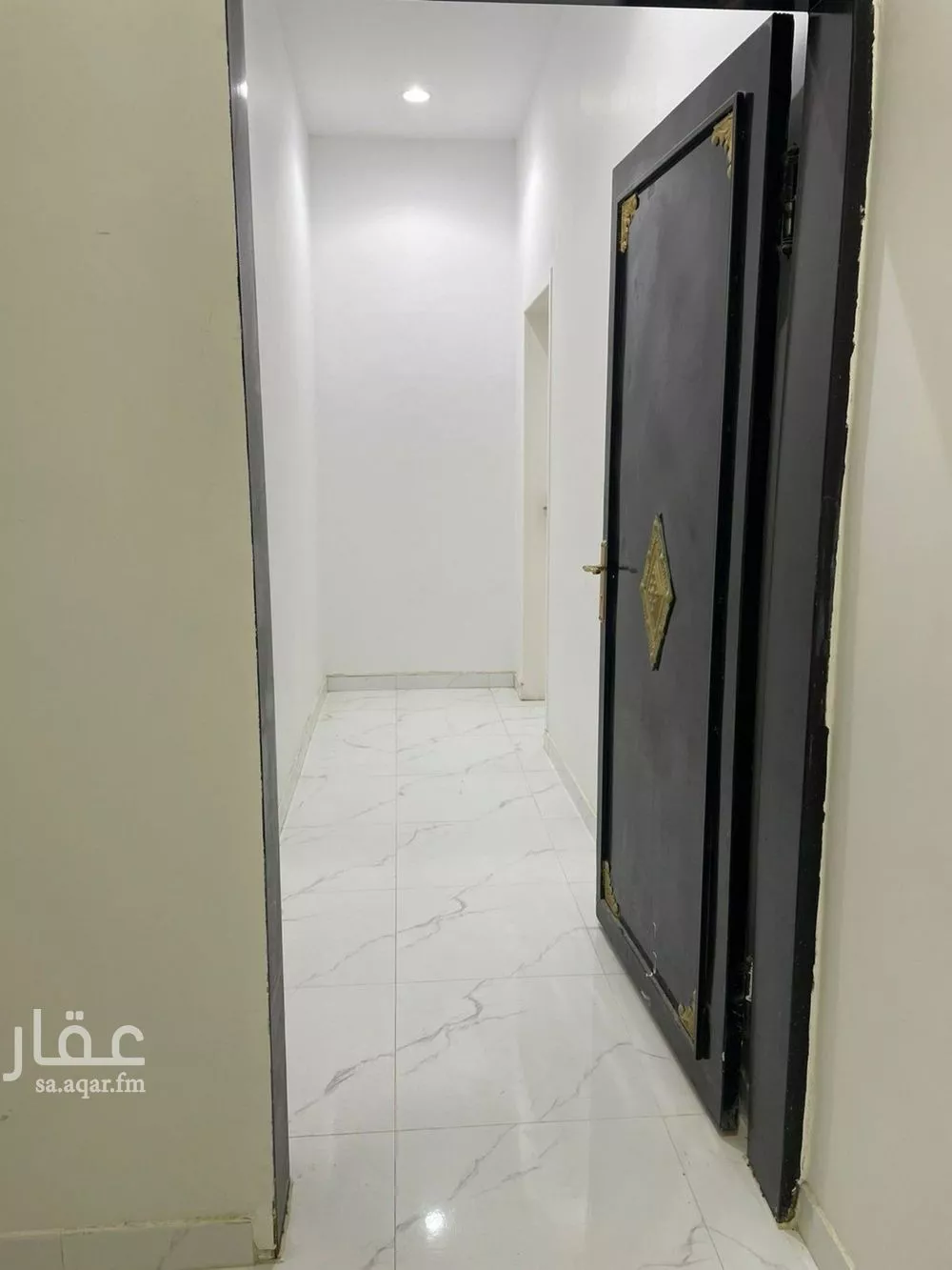 شقة 2 غرف في الرمال 5