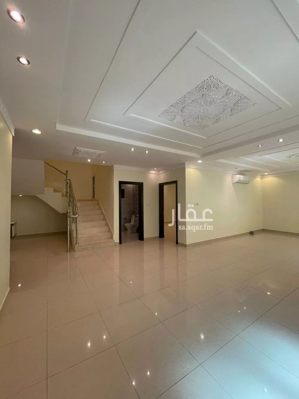 5 bedroom villa in Al Wadi, Riyadh 4