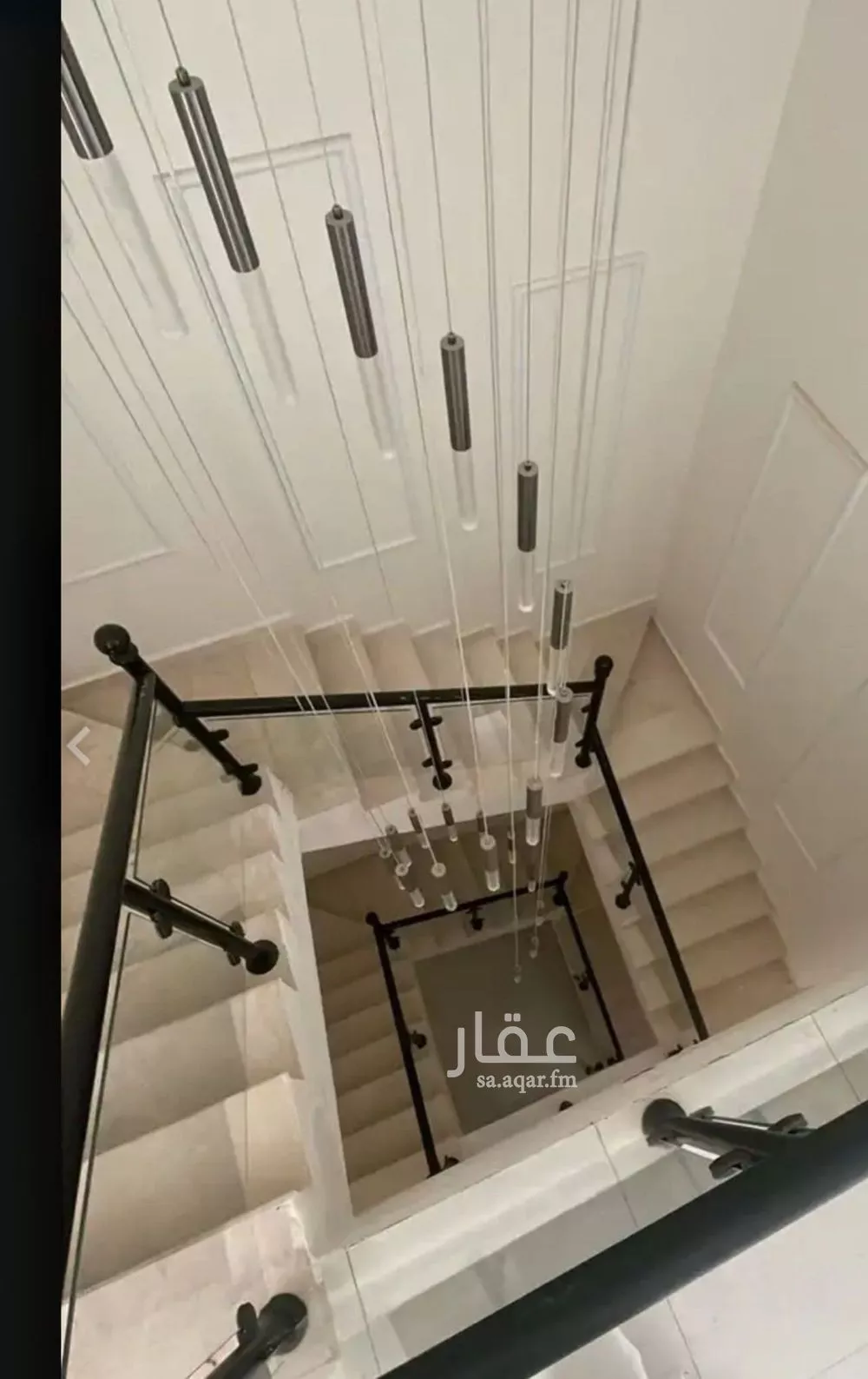 فيلا 6 غرف في الحزم 1