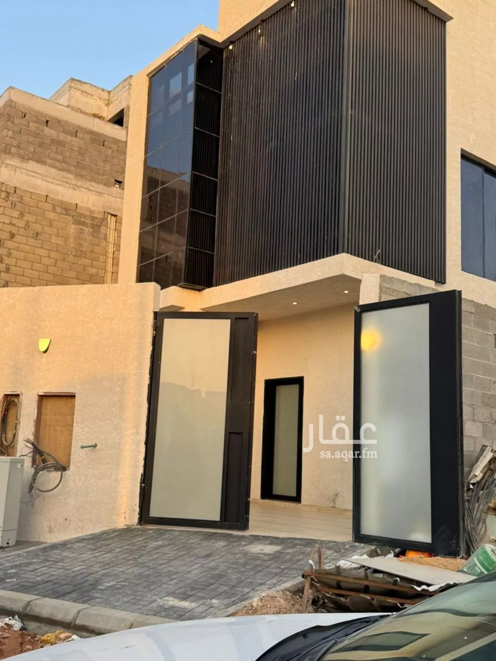 3 bedroom floor in Al Janadriyah 2