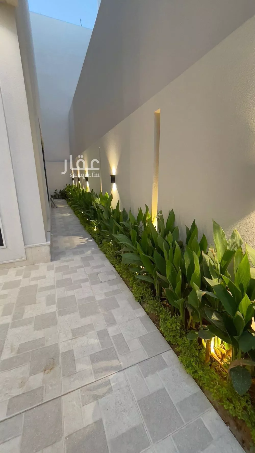 فيلا 6 غرف في المهدية 5