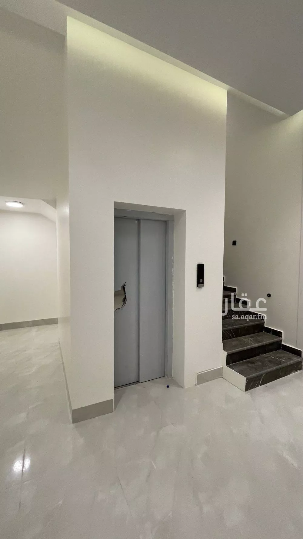 فيلا 6 غرف في المهدية 5