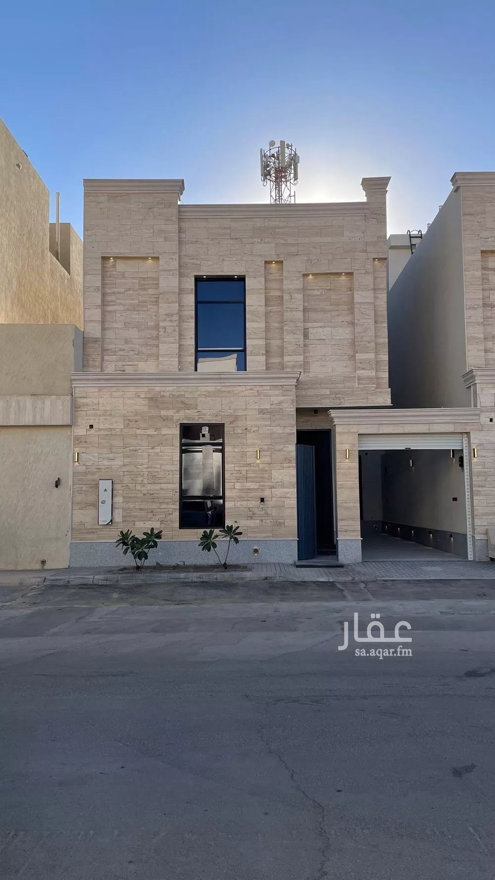 5 bedroom villa in Al Mahdiyyah 1