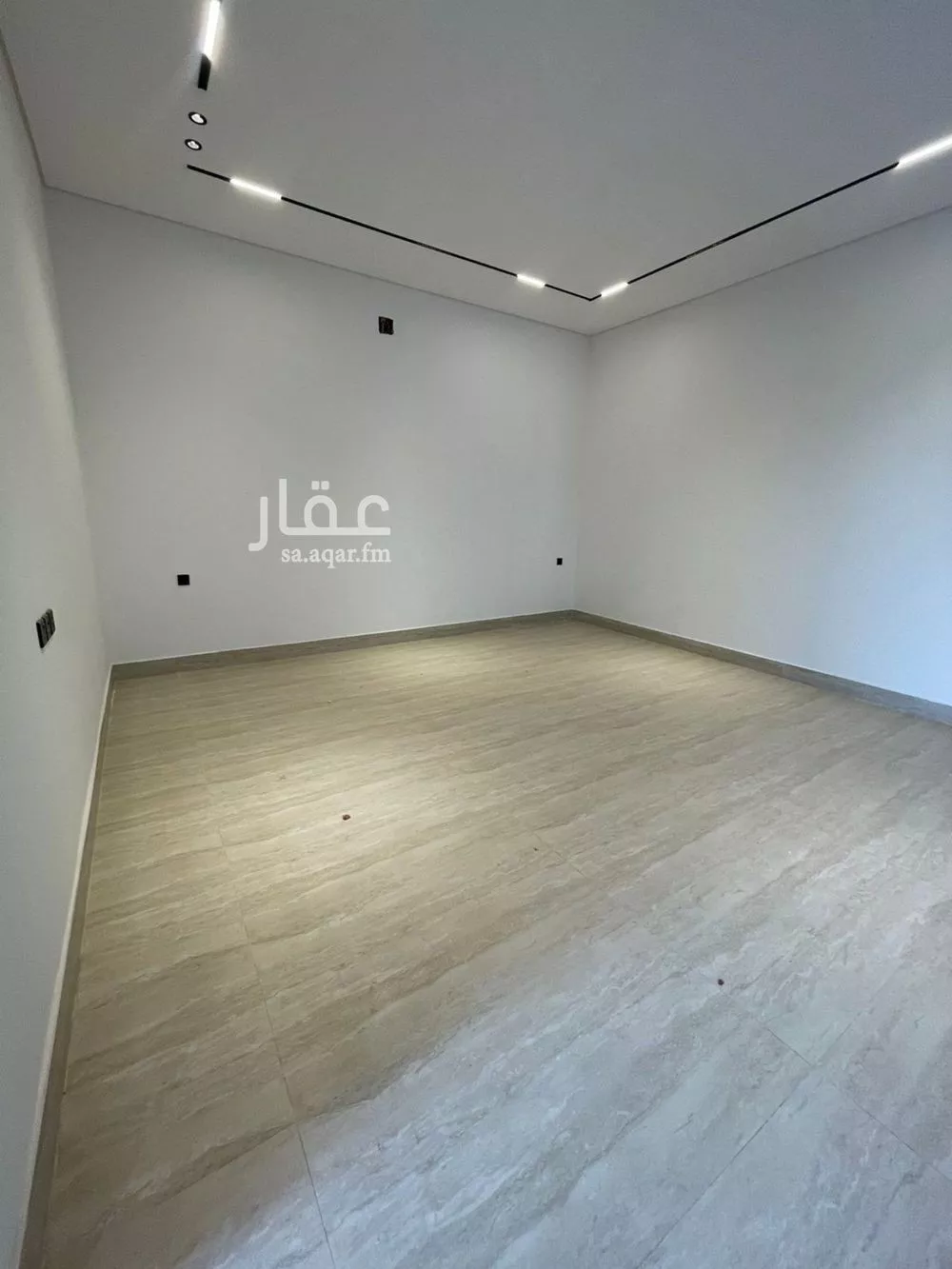 فيلا 6 غرف في المهدية 4