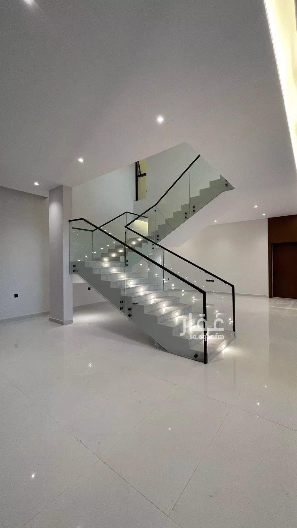 فيلا 6 غرف في المهدية 4