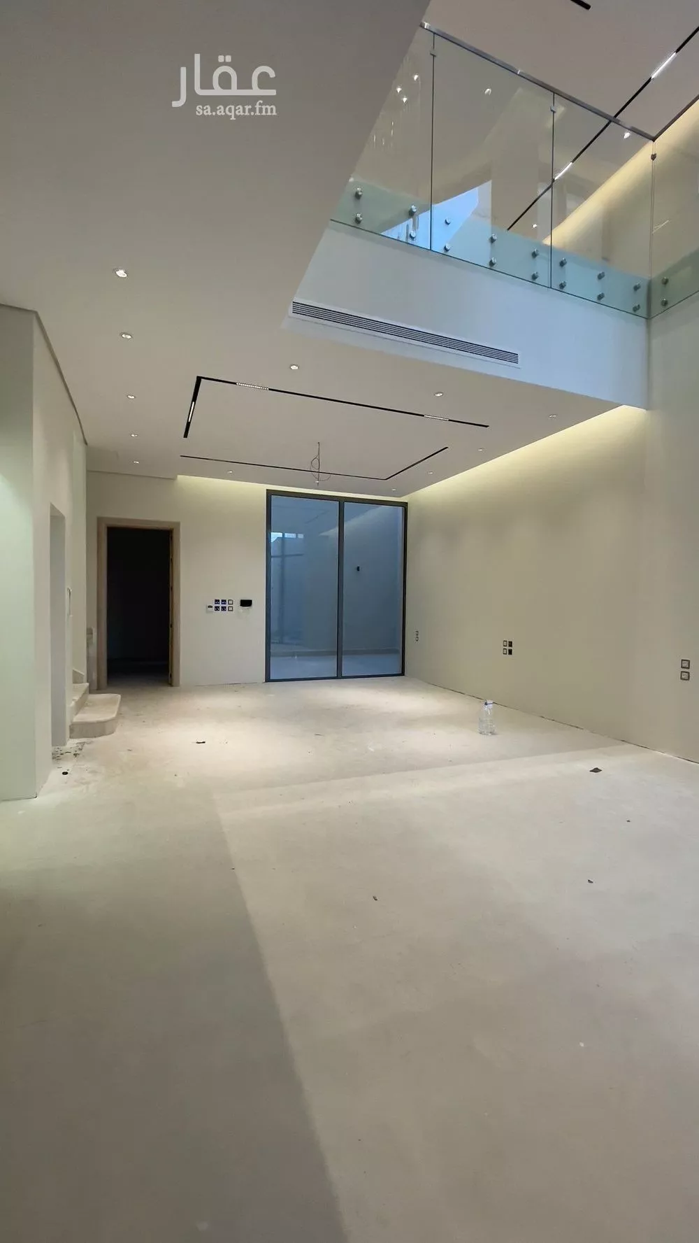 فيلا 6 غرف في المهدية 5