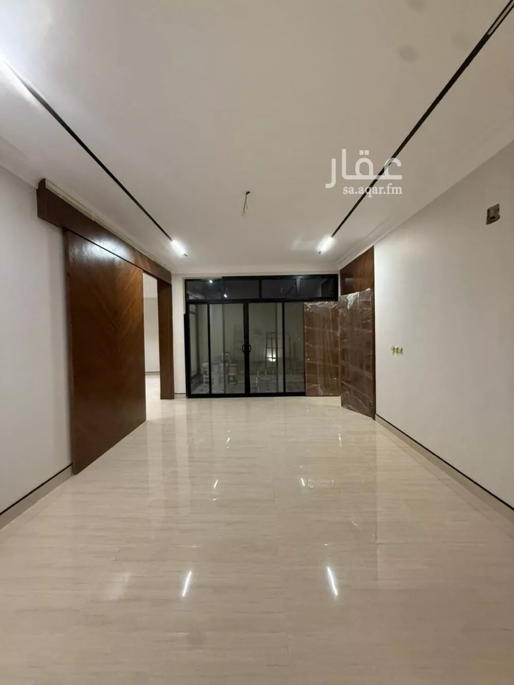 فيلا 6 غرف في المهدية 5