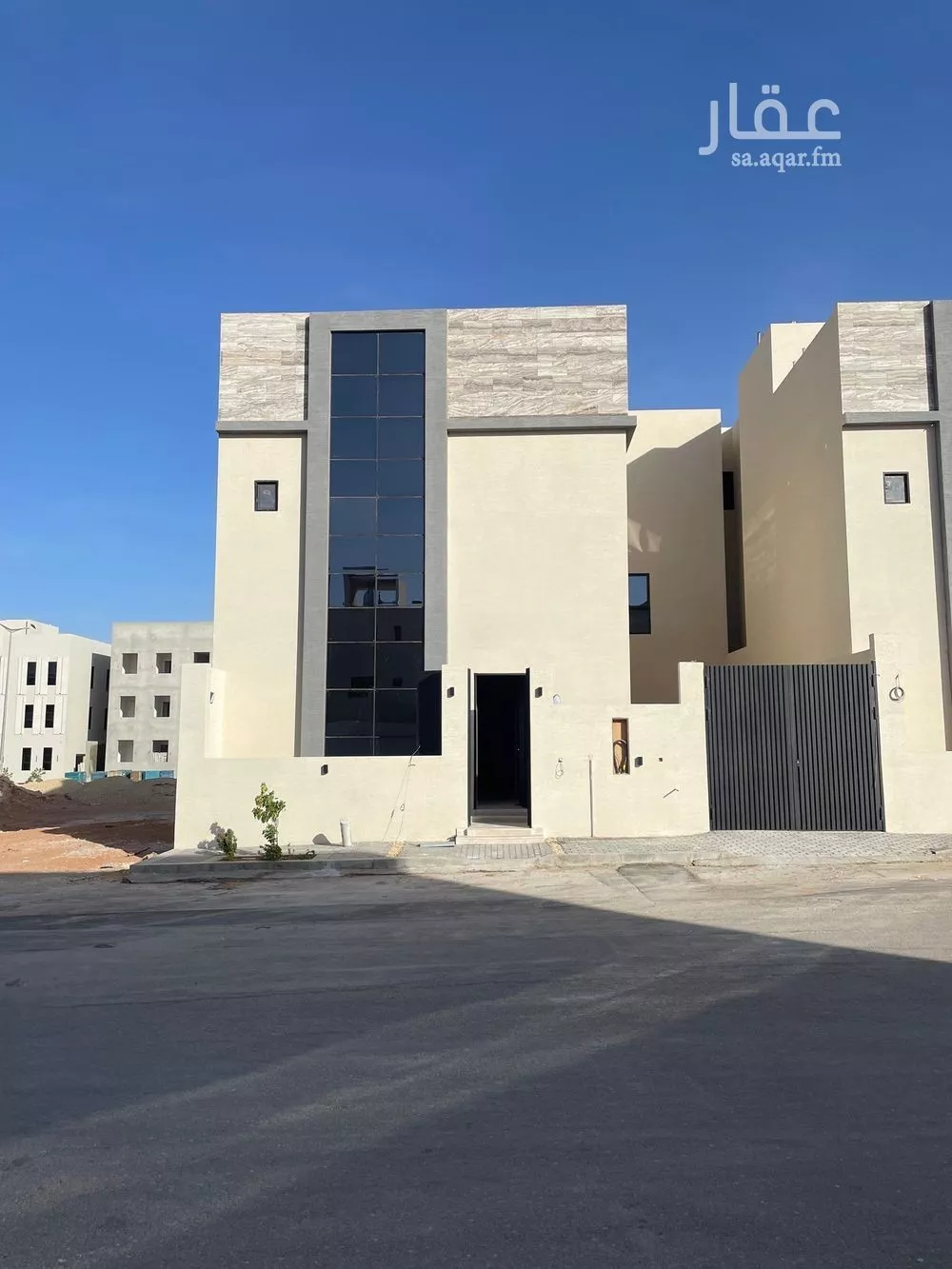 فيلا 7 غرف في المهدية 1