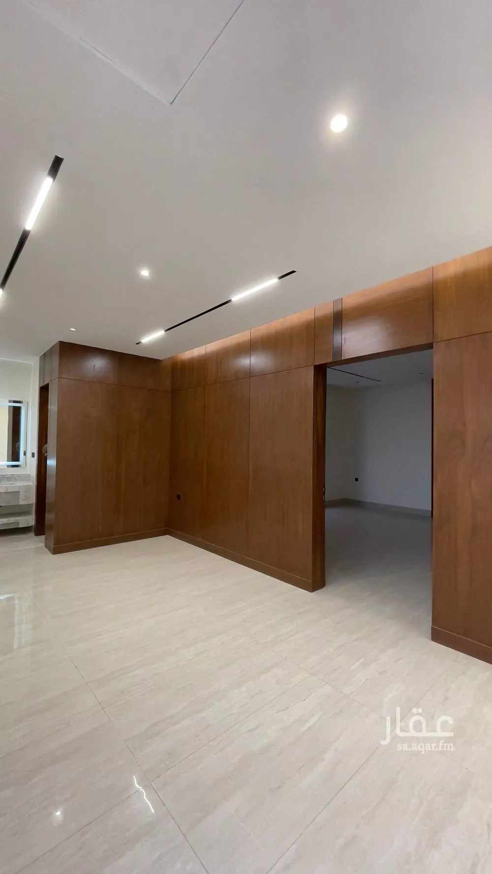 فيلا 6 غرف في المهدية 5