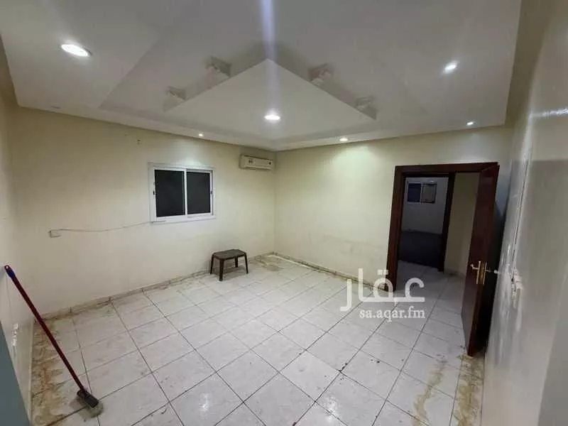 4 bedroom floor in Al Mathar Ash Shamali 4