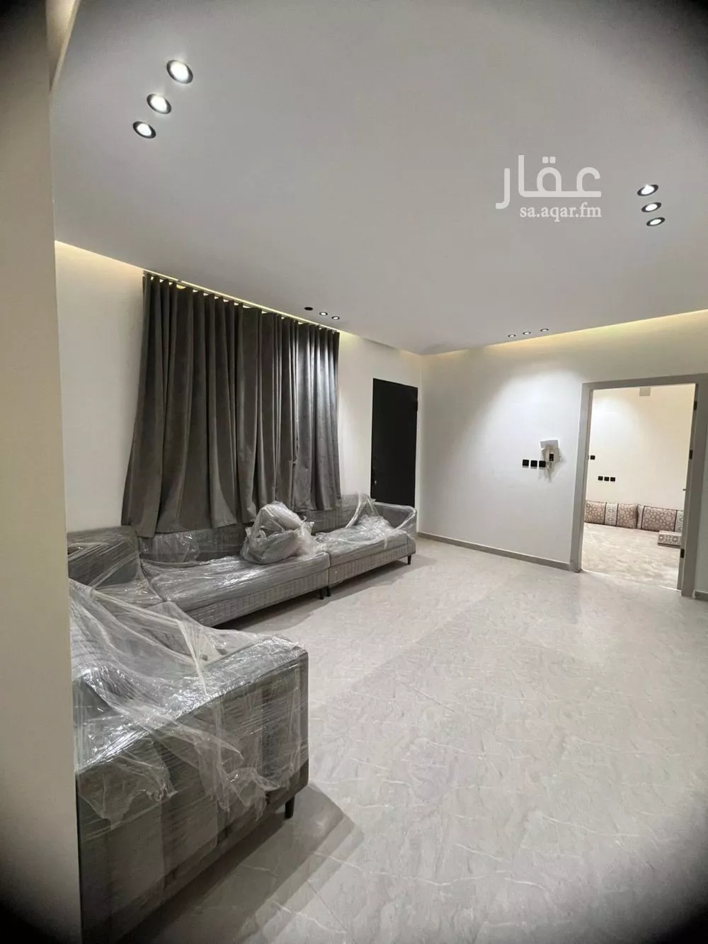 4 bedroom floor in Badr 1