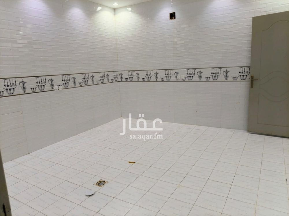 5 bedroom villa in Riyadh 6