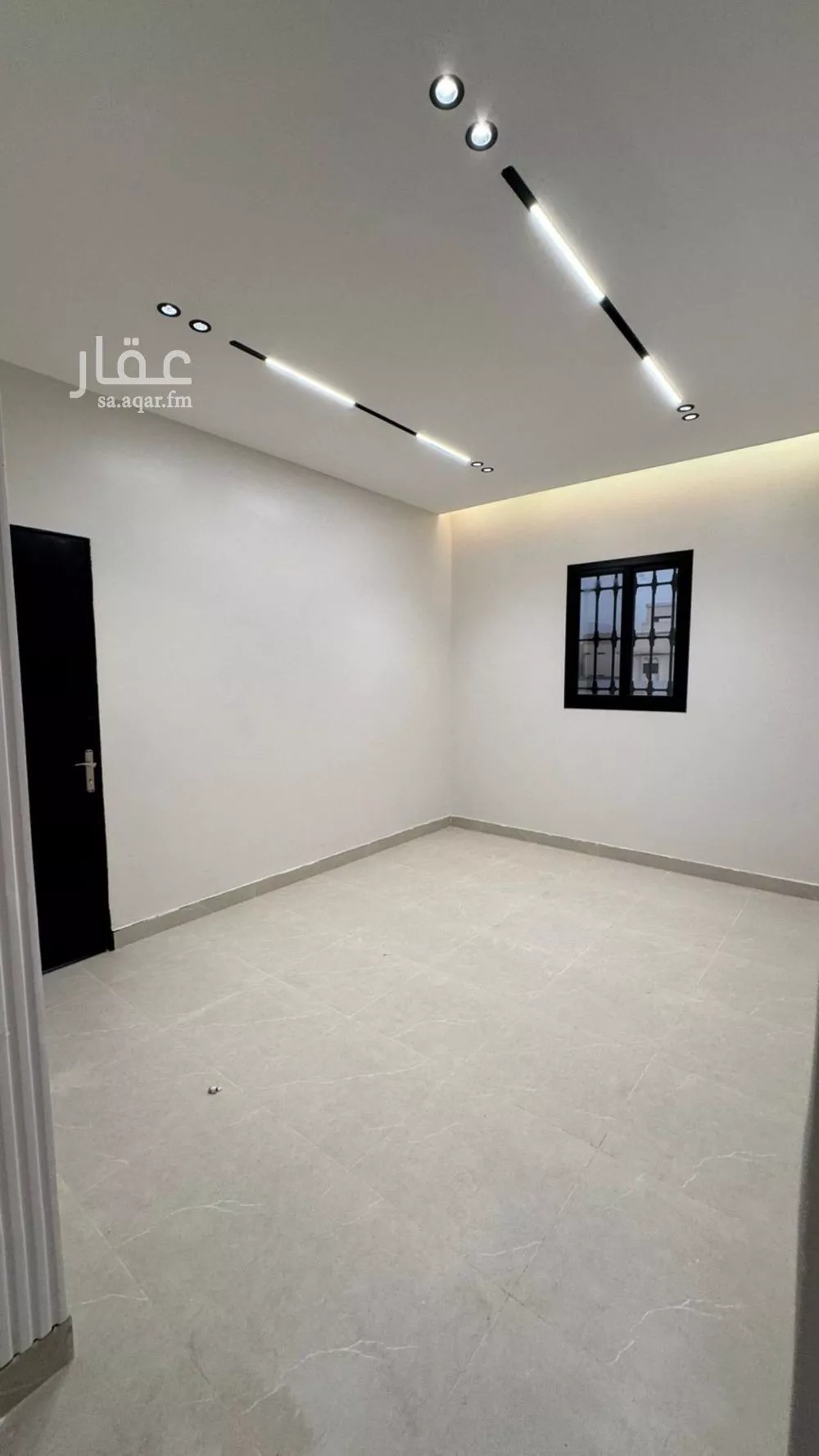 فيلا 6 غرف في العزيزية 4