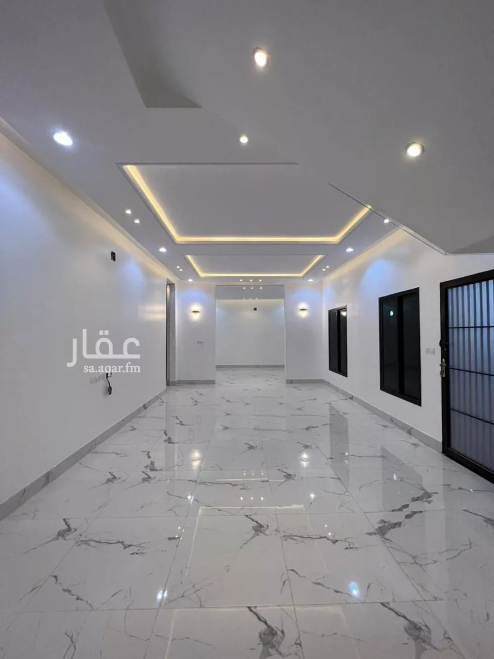 5 bedroom villa in Riyadh 10