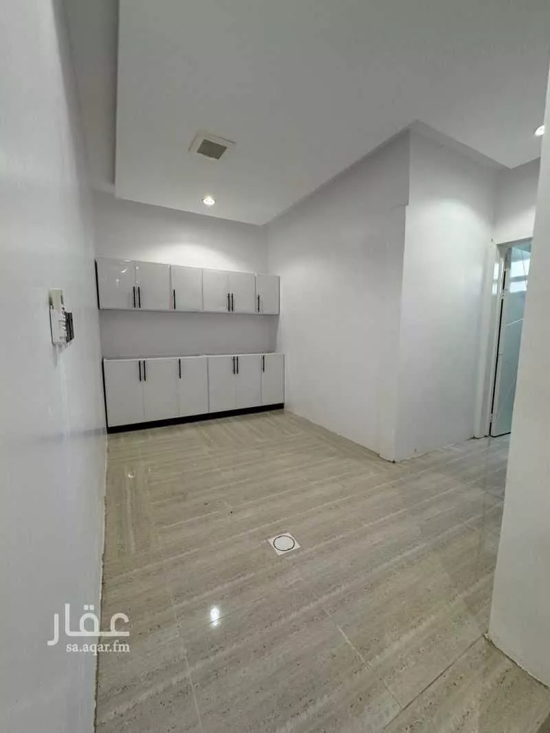 2 bedroom apartment in Tuwaiq, Riyadh 6
