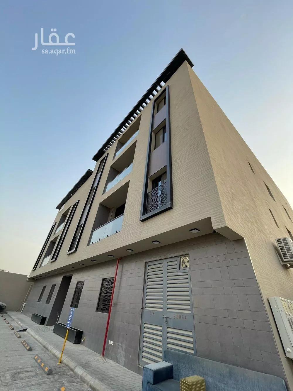 شقة 3 غرف في العارض 1