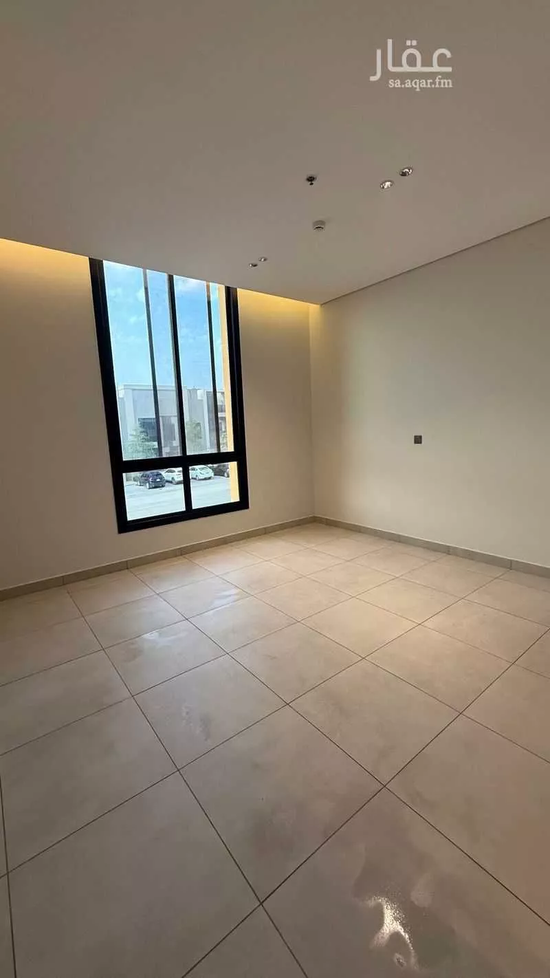 شقة 4 غرف في العارض 3