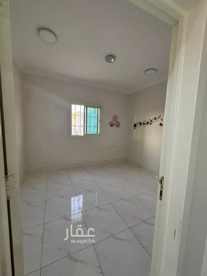 3 bedroom floor in As Saadah 3