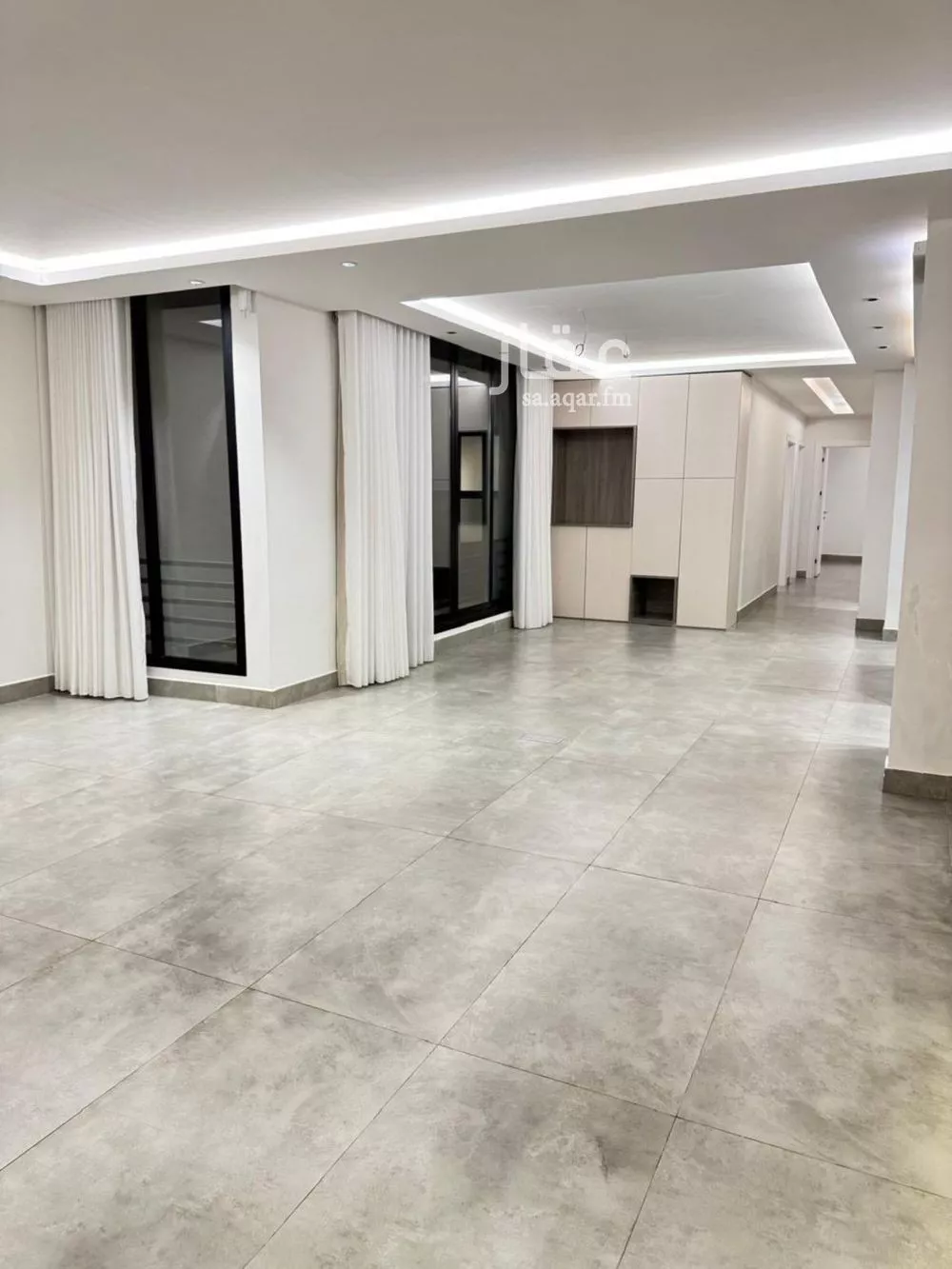 شقة 4 غرف في الملقا 3