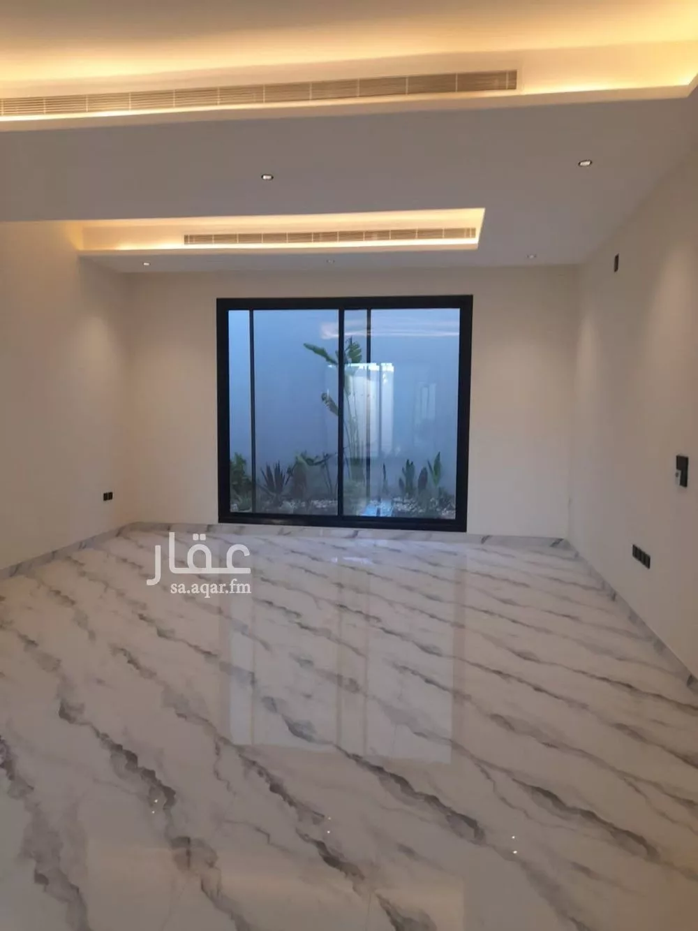 فيلا 10 غرف في العارض 3