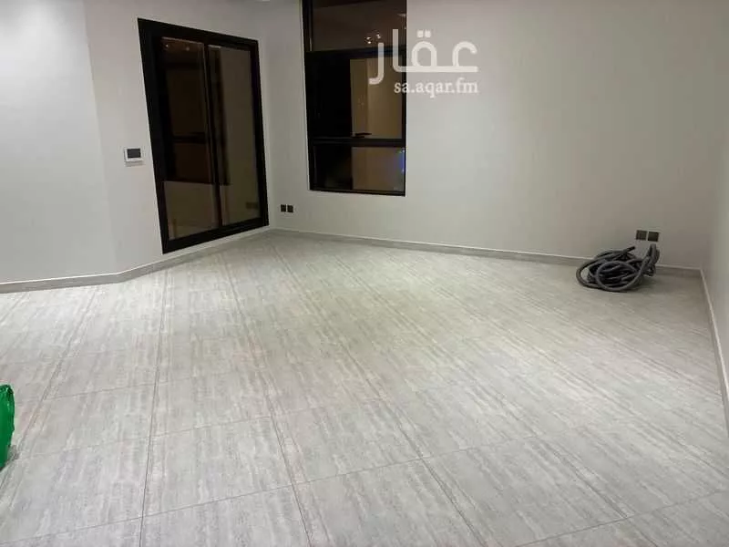 3 bedroom apartment in Al Aqiq 1