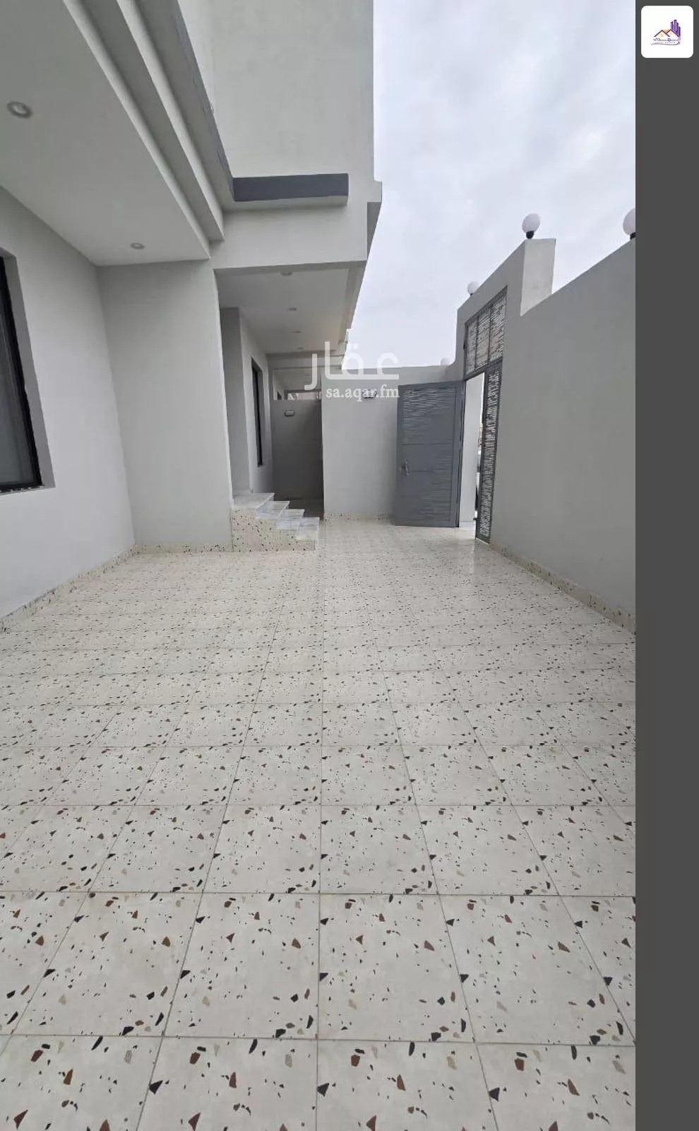 فيلا 13 غرف في الصالحية 4