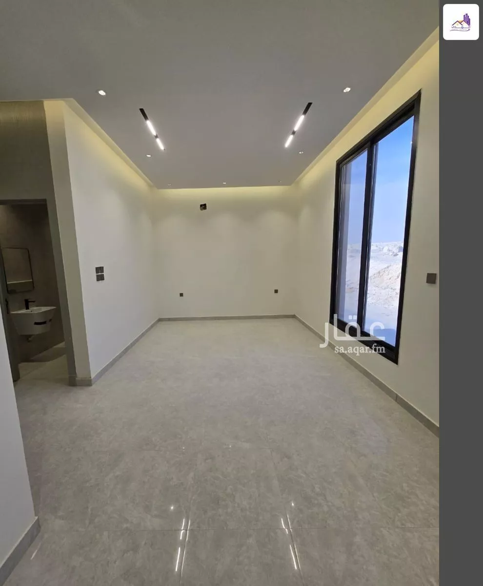 13 bedroom villa in Al Janadriyah, Riyadh 12