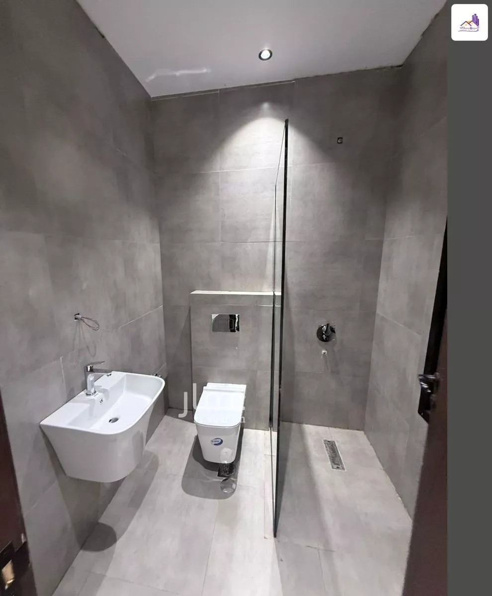 7 bedroom villa in Al Rahmaniyyah, Jeddah 17