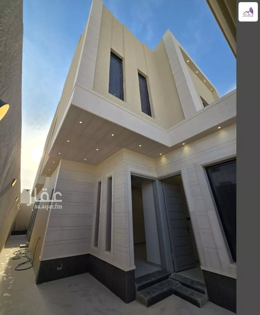 13 bedroom villa in Al Janadriyah, Riyadh 10