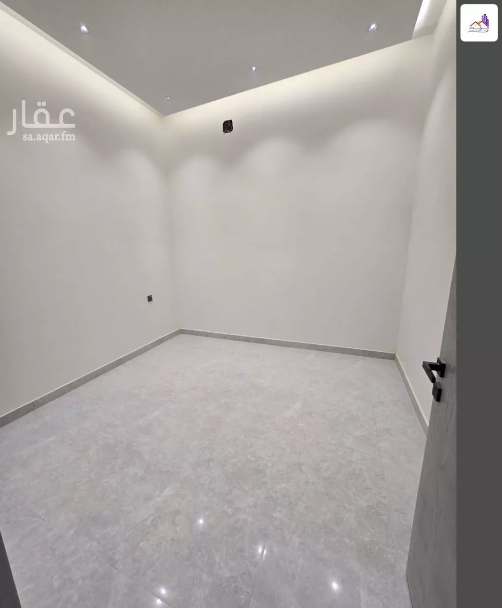 13 bedroom villa in Al Janadriyah, Riyadh 14